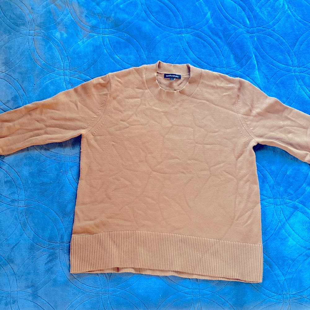 Banana Republic camel mock neck sweater